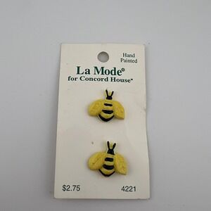 Vintage La Mode Bee Buttons Hand Painted Concord House Yellow Black